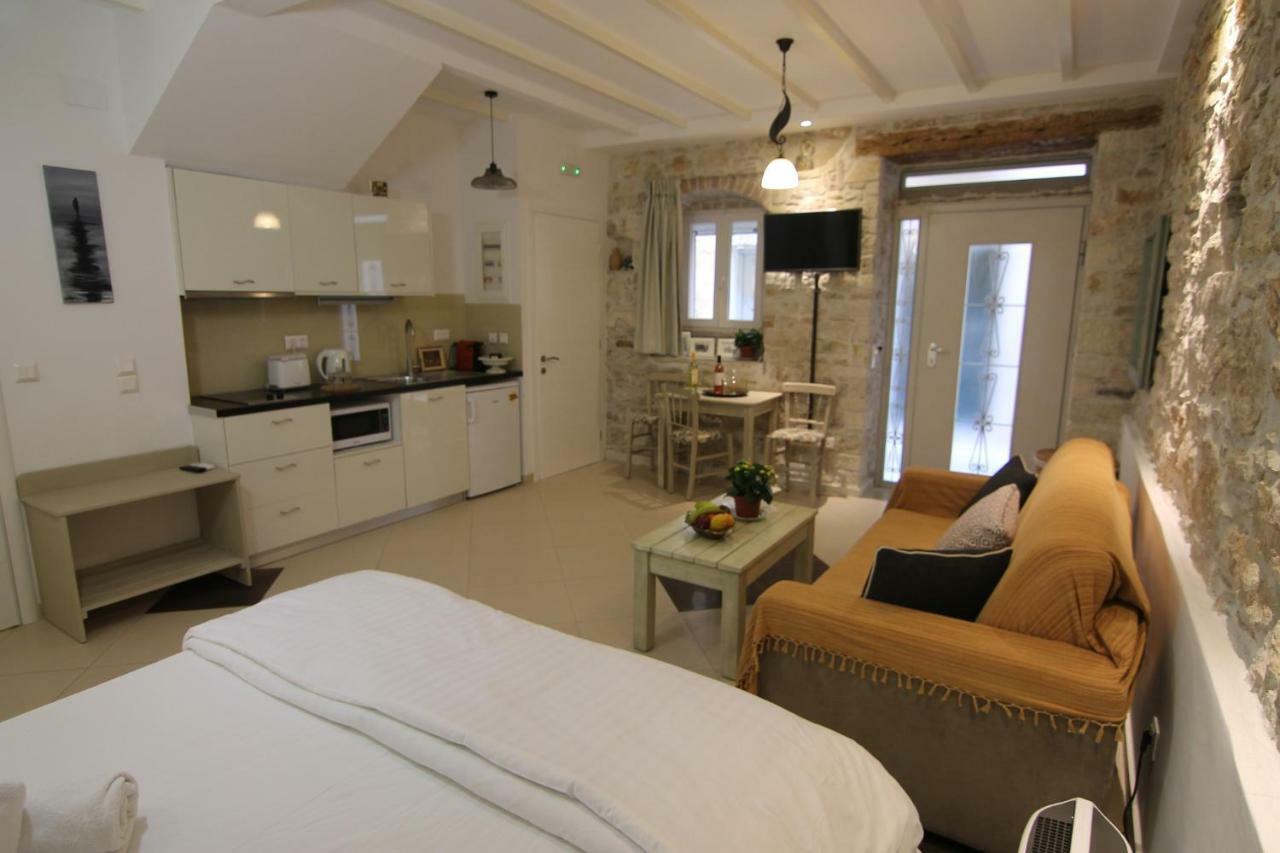 Nj Corfu Liston Apartments Bagian luar foto